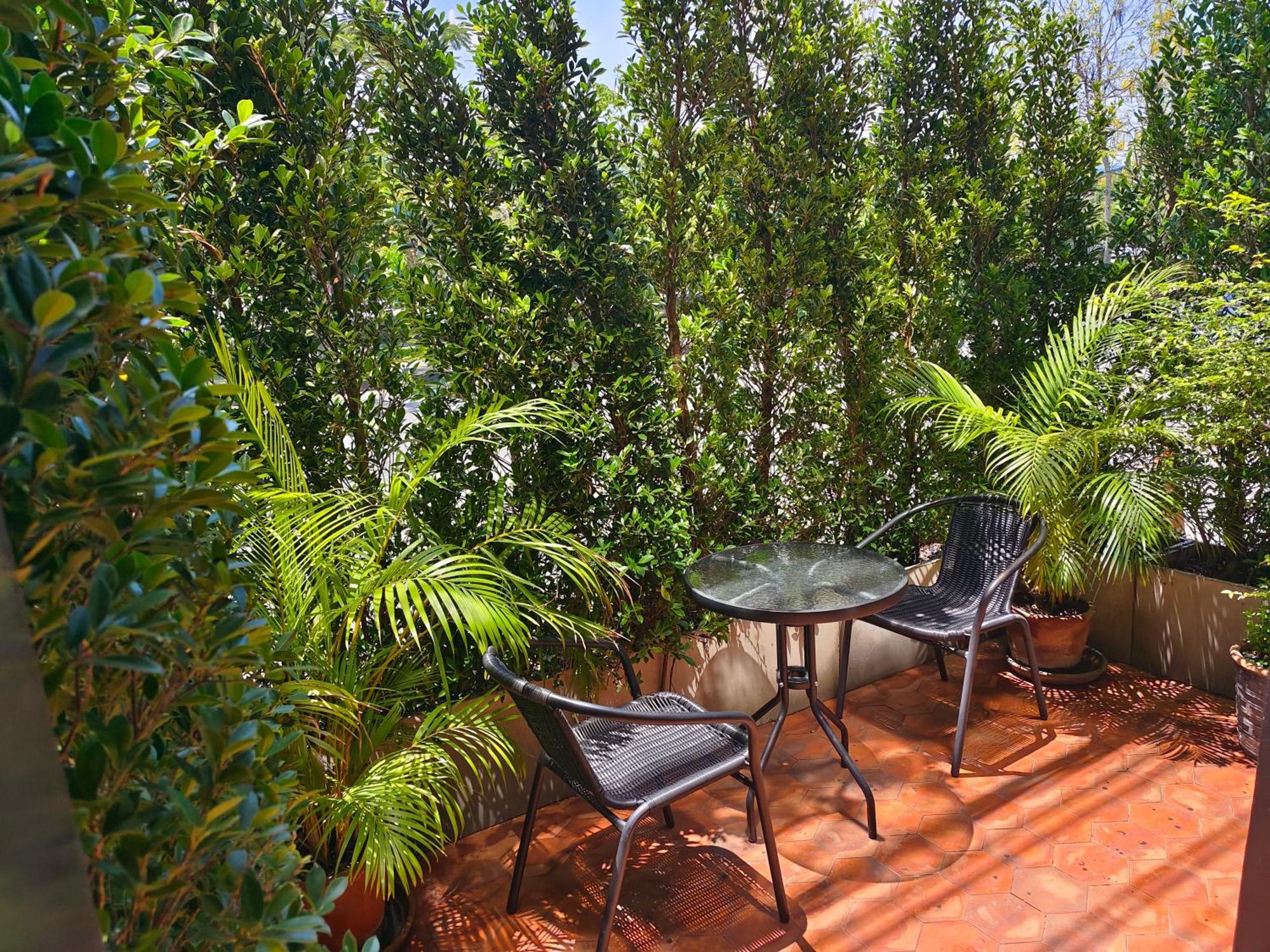 The Guest Arak Boutique Hotel Chiang Mai Exterior photo